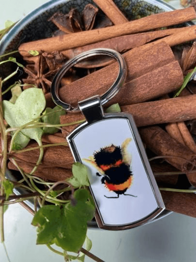 Bumble Bee Metal Keyring